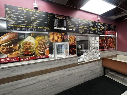 Ali's broast & burgers evanston حلال by null