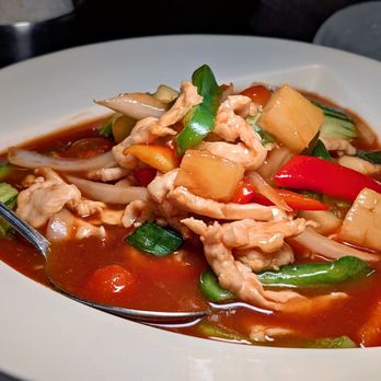 Panya Thai Restaurant - Sweet and sour chicken - Thai Near Me - North Miami Beach, Florida Panya Thai Restaurant - Sweet and sour chicken - Thai Near Me - North Miami Beach, Florida