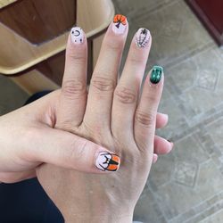 Devine Nails - Best Halloween nails ever!