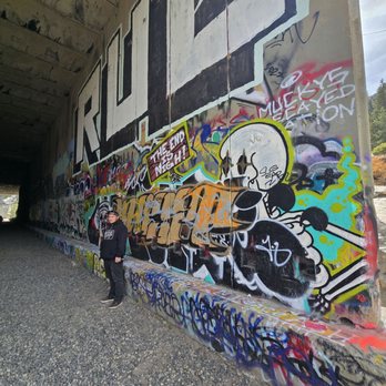 Donner Pass Railroad Tunnel Hike - Hiking Near Me - Truckee, California