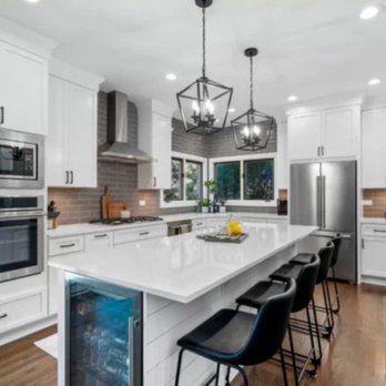 Crockett Construction - Kitchen renovation - General Contractors Near Me - Bourbonnais, Illinois Crockett Construction - Kitchen renovation - General Contractors Near Me - Bourbonnais, Illinois