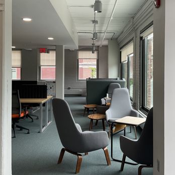 Bizitown Workspace - Comfortable lounge area - Shared Office Spaces Near Me - Brattleboro, Vermont Bizitown Workspace - Comfortable lounge area - Shared Office Spaces Near Me - Brattleboro, Vermont