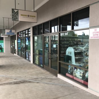 Wholesale Unlimited Express - Front of the store - Wholesale Stores Near Me - Kapolei, Hawaii Wholesale Unlimited Express - Front of the store - Wholesale Stores Near Me - Kapolei, Hawaii