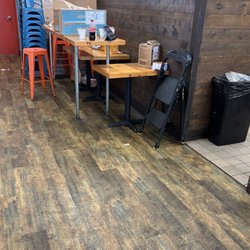 Tropical Smoothie Cafe