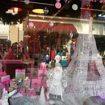 Le Macaron French Pastries - Coffee & Tea Near Me - St. Augustine, Florida