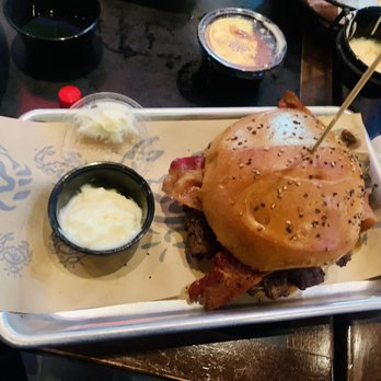 Chickie's & Pete's - Bbq Burger - Sports Bars Near Me - Drexel Hill, Pennsylvania Chickie's & Pete's - Bbq Burger - Sports Bars Near Me - Drexel Hill, Pennsylvania