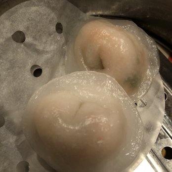Yangtze - Shrimp and Cilantro steamed dumplings - Dim Sum Near Me - St. Louis Park, Minnesota Yangtze - Shrimp and Cilantro steamed dumplings - Dim Sum Near Me - St. Louis Park, Minnesota