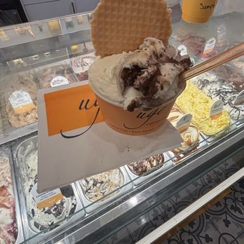 Ugo - ugo cappuccino and crème brûlée flavors. both were a 10/10 - Cafes Near Me - Redondo Beach, California