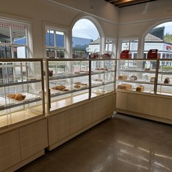Andersen Bakery - Pastry case