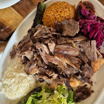 Saray Turkish Restaurant - beef doner plate - Turkish Near Me - Richmond Hill, Ontario Saray Turkish Restaurant - beef doner plate - Turkish Near Me - Richmond Hill, Ontario