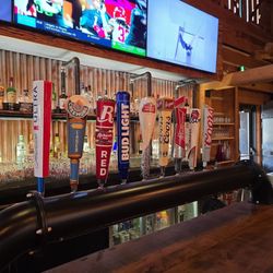 Montana's - Taps
