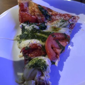 Mellow Mushroom St Peters - Pizza Near Me - Cottleville, Missouri