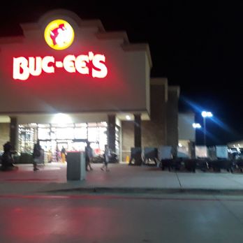 Buc-ee's - Gas Stations Near Me - New Braunfels, Texas