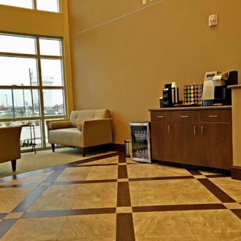 DFW Center for Fertility & IVF - Patient Waiting Area- DFW Center For Fertility & IVF - Fertility Near Me - Allen, Texas DFW Center for Fertility & IVF - Patient Waiting Area- DFW Center For Fertility & IVF - Fertility Near Me - Allen, Texas