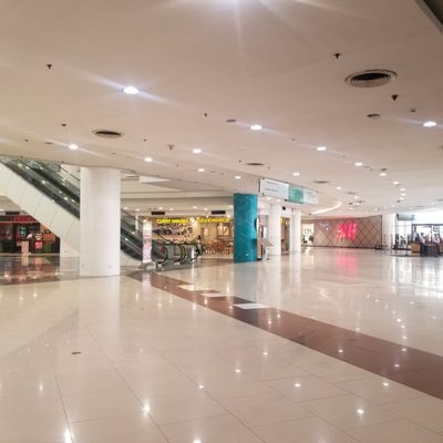 Robinsons Place Manila by null