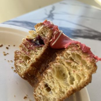 Bonrue Bakery formerly Farmstead - Raspberry kronut - Coffee & Tea Near Me - Hurricane, Utah
