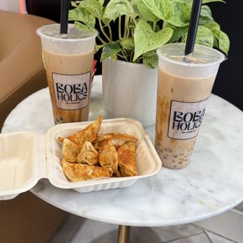 Bobaholics - Brown Sugar Milk Tea and medium pot stickers - Bubble Tea Near Me - San Jose, California