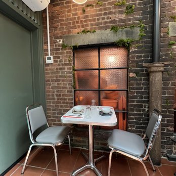 Wenwen - Downstairs seating - Taiwanese Near Me - Brooklyn, New York Wenwen - Downstairs seating - Taiwanese Near Me - Brooklyn, New York