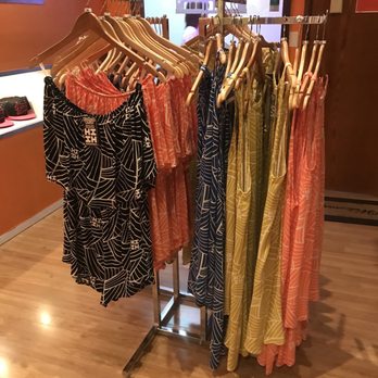 Hawaii's Finest Clothing - Men's Clothing Near Me - Honolulu, Hawaii Hawaii's Finest Clothing - Men's Clothing Near Me - Honolulu, Hawaii