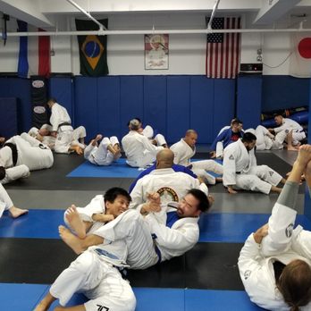Ronin Athletics - Gracie Jiu Jitsu, Kickboxing, MMA NYC - Self-defense Classes Near Me - New York, New York Ronin Athletics - Gracie Jiu Jitsu, Kickboxing, MMA NYC - Self-defense Classes Near Me - New York, New York