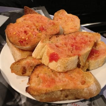 L'Òstia - Pan con Tomate- Bread with tomato, olive oil and salt. - Mediterranean Near Me - Barcelona, B