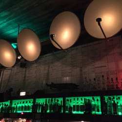 Möbel-Olfe - Satellite-dish lights above the bar