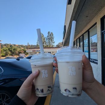 Torotea - Popcorn milk tea + misty oolong milk tea (both would brown sugar tapioca) - Coffee & Tea Near Me - Diamond Bar, California