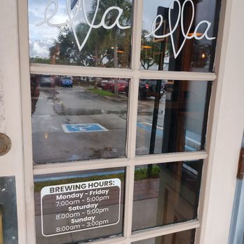 Ella Cafe - Front door - Cafes Near Me - Coral Springs, Florida