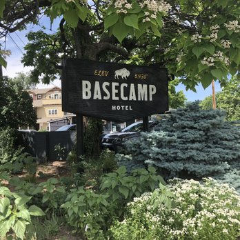 Basecamp Boulder - Hotels Near Me - Boulder, Colorado