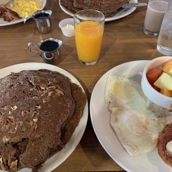 Megg's Cafe - Brown Butter Pecan Pancakes, eggs and bacon - Bakeries Near Me - Temple, Texas