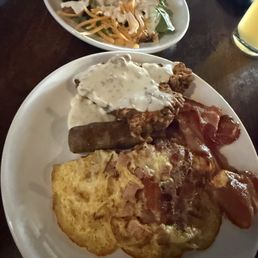 Omelet station , country fried steak, salad