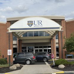 URMC Orthopedics and Rehab at Clinton Crossings - Main Entrance, Bldg D