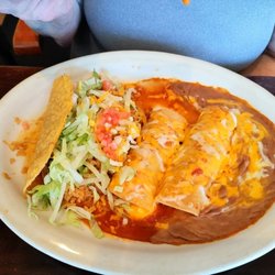 Ranchito Mexican Restaurant - Soggy taco and 2 enchilada lunch with beans and rice.