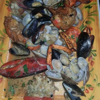 Patrizia's - Williamsburg - Pizza Near Me - Brooklyn, New York