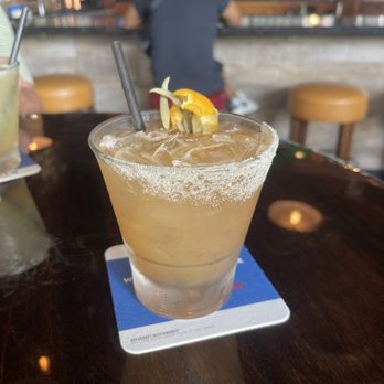 Agave & Vine - Cocktail Bars Near Me - Honolulu, Hawaii