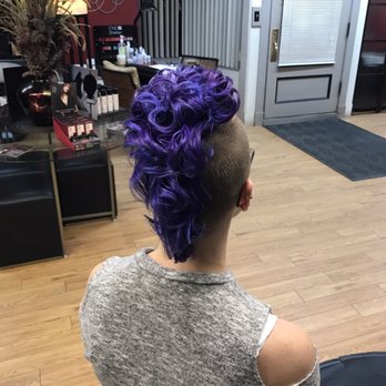 Tami's Head Lines - Hair Salons Near Me - Windsor, Vermont