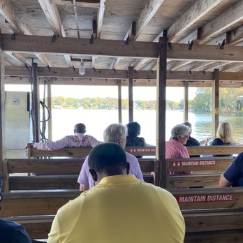 Scenic Boat Tour - Boat Tours Near Me - Winter Park, Florida Scenic Boat Tour - Boat Tours Near Me - Winter Park, Florida