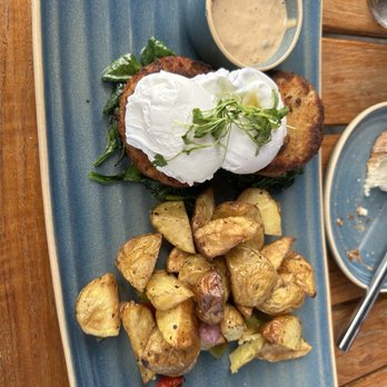 Branch & Bird - Crab Cake Benedict 6/22/25 - Cocktail Bars Near Me - Fort Worth, Texas Branch & Bird - Crab Cake Benedict 6/22/25 - Cocktail Bars Near Me - Fort Worth, Texas