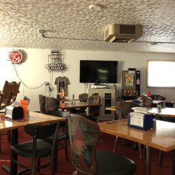 Nice, clean, comfy bar