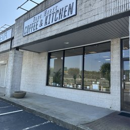 DARK HORSE COFFEE & KITCHEN - Updated July 2025 - 180 Photos & 80 ...