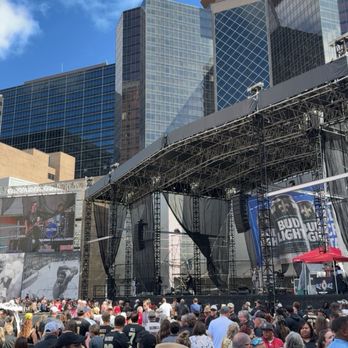 Caesars Superdome - Outdoor Pregame Party - Stadiums & Arenas Near Me - New Orleans, Louisiana