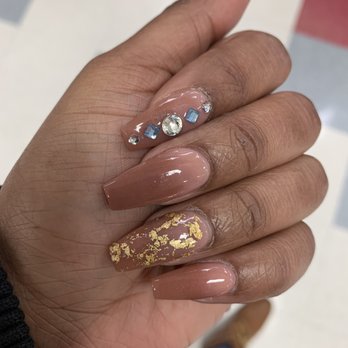 Lalu'a Nails & Spa - The light pink that you barely see is all that this nail tech put on my nail the other darker is from 3 weeks ago - Nail Salons Near Me - Silver Spring, Maryland Lalu'a Nails & Spa - The light pink that you barely see is all that this nail tech put on my nail the other darker is from 3 weeks ago - Nail Salons Near Me - Silver Spring, Maryland