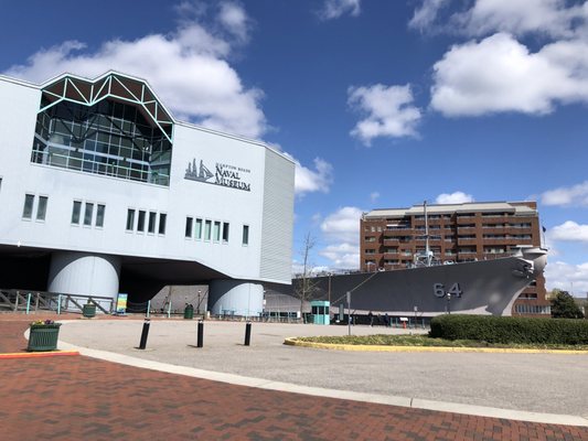 Nauticus norfolk va christmas