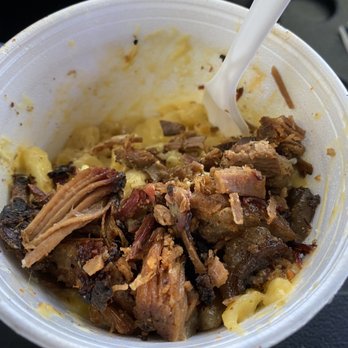 Lew's BBQ - a close up of a bowl of food - Barbeque Near Me - Everett, Washington