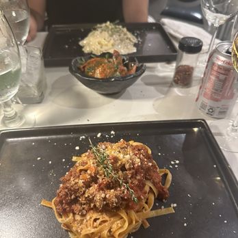 Rome's Flavours - Bolognese, shrimp, fettuccine Alfredo - Desserts Near Me - Winter Park, Florida