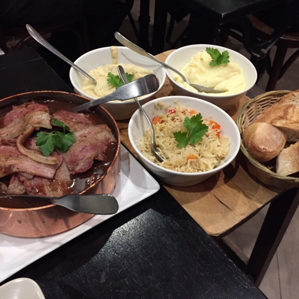 Le Volant Basque - Beef bourguigon with yummy starches! - Basque Near Me - Paris, 75 Le Volant Basque - Beef bourguigon with yummy starches! - Basque Near Me - Paris, 75