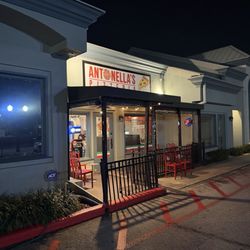 Antonella's Pizzeria - Exterior