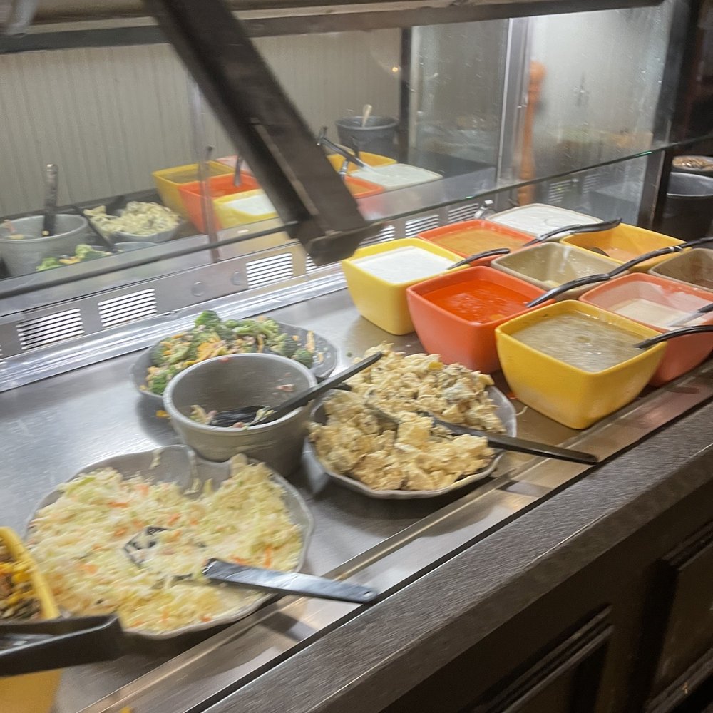 Ruby Tuesday - Salad bar - Burgers Near Me - Clermont, Florida Ruby Tuesday - Salad bar - Burgers Near Me - Clermont, Florida