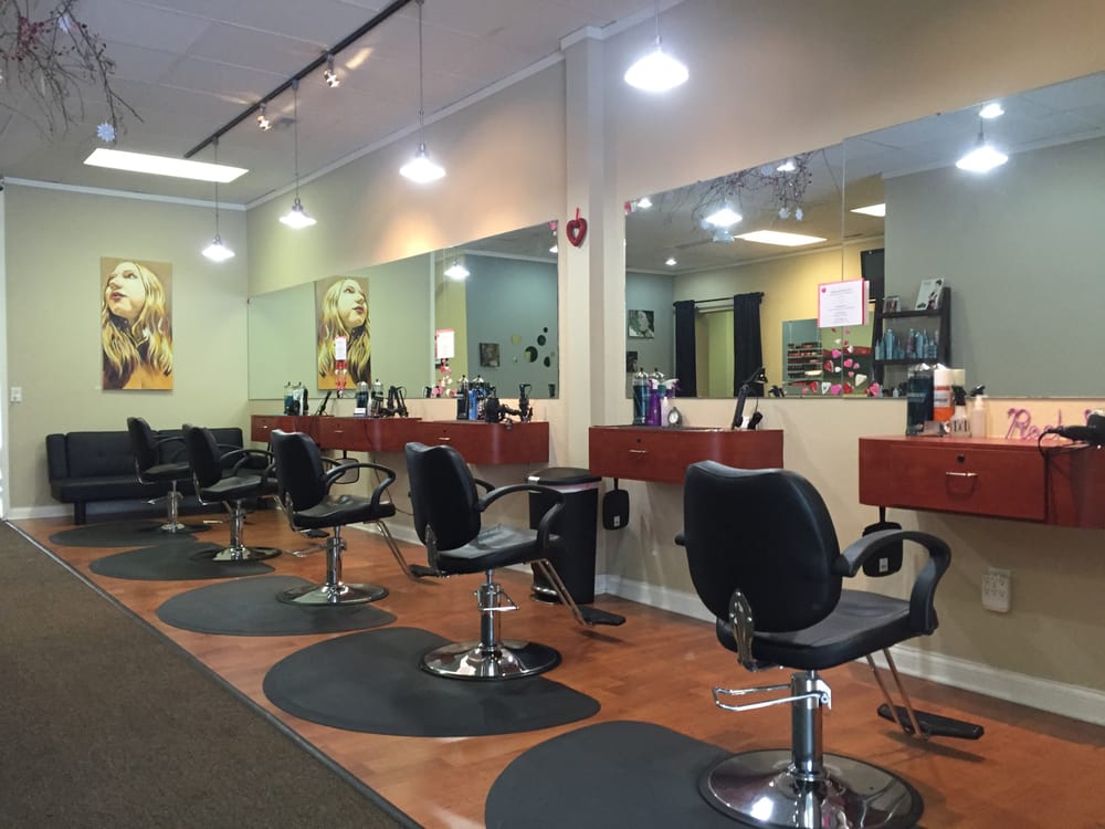 SALON 7 & SPA Updated September 2024 2110 Hamilton Rd, Okemos