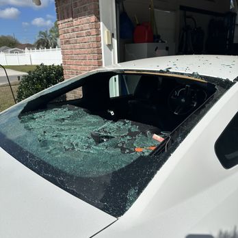 Auto Glass Unlimited - Back glass damage - Auto Glass Services Near Me